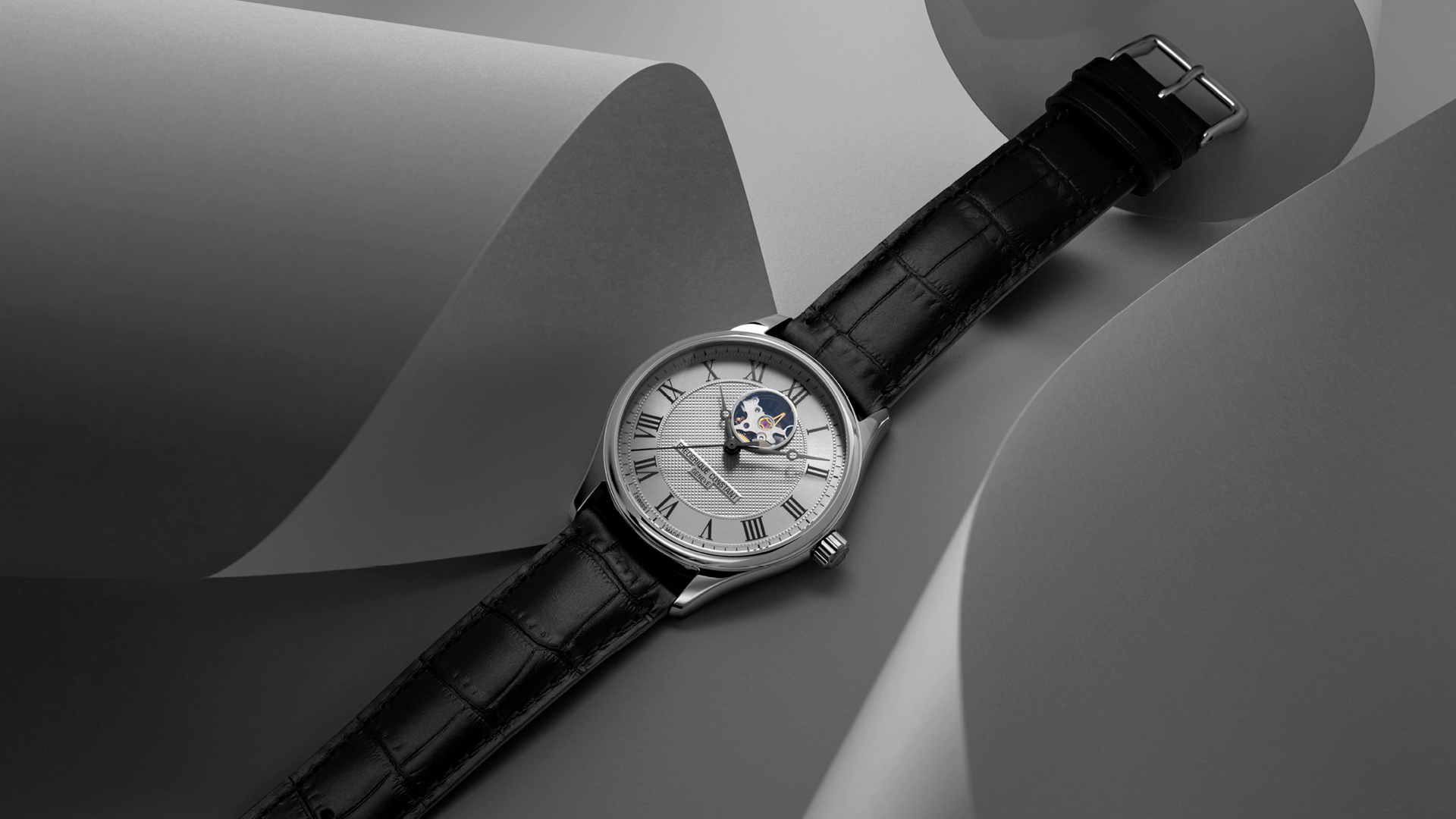 Classics Heart Beat Automatic watch for man. Automatic movement, white dial, stainless-steel case, heart beat opening and black leather strap