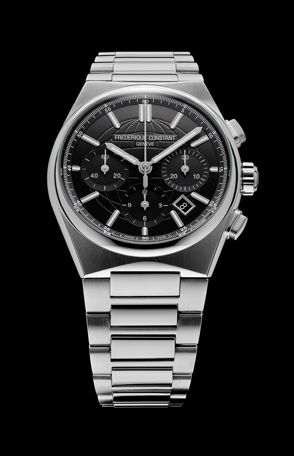 Highlife Chronograph Automatic watch for men. Automatic movement, black dial, stainless-steel case, date window, chronograph and stainless-steel integrated and interchangeable bracelet    