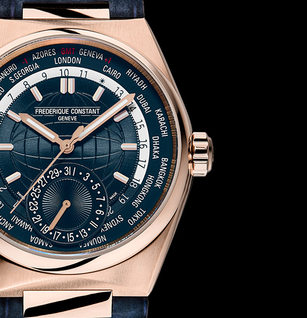Highlife Worldtimer Manufacture watch for man. Automatic movement, blue dial, rose-gold case, date counter, worldtimer and blue alligator leather and interchangeable strap. 