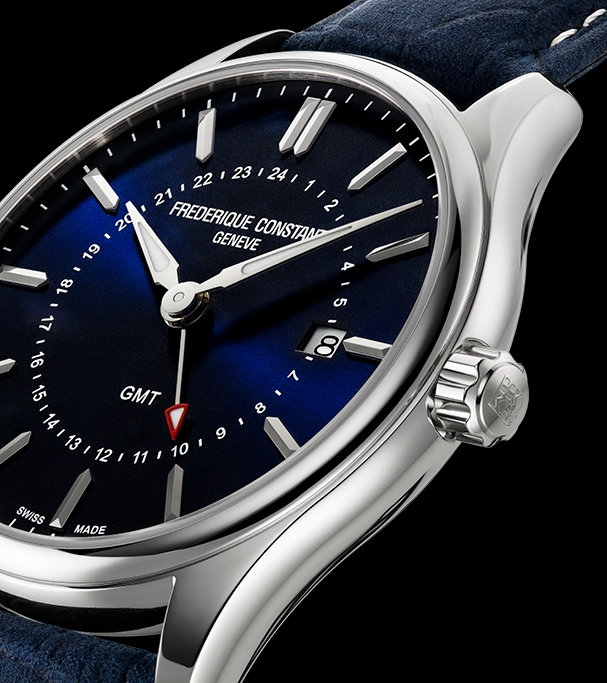 Classics Quartz GMT watch for man. Quartz movement, blue dial, stainless-steel case, date window, GMT and blue leather strap 