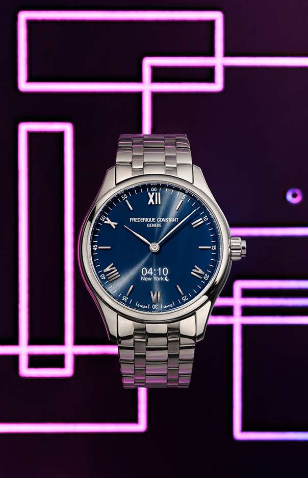 Vitality Gents Smartwatch for man. Quartz connected movement, blue dial, stainless-steel case, connected functions, digital screen, rechargeable battery and stainless-steel bracelet 