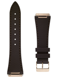 Brown rubber strap. Easy changing system strap. Stainless-steel tongue buckle. Width: 14x12mm. Interhorn: 14mm. Length 115x75mm